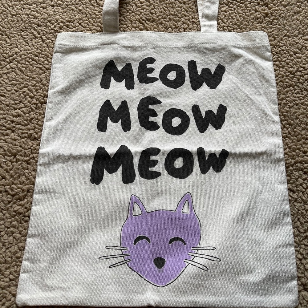 Carry Tote Bag